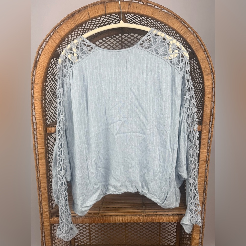Free People Runaway Crochet Blouse Sky Blue M NWT Boho Cropped - Picture 10 of 11